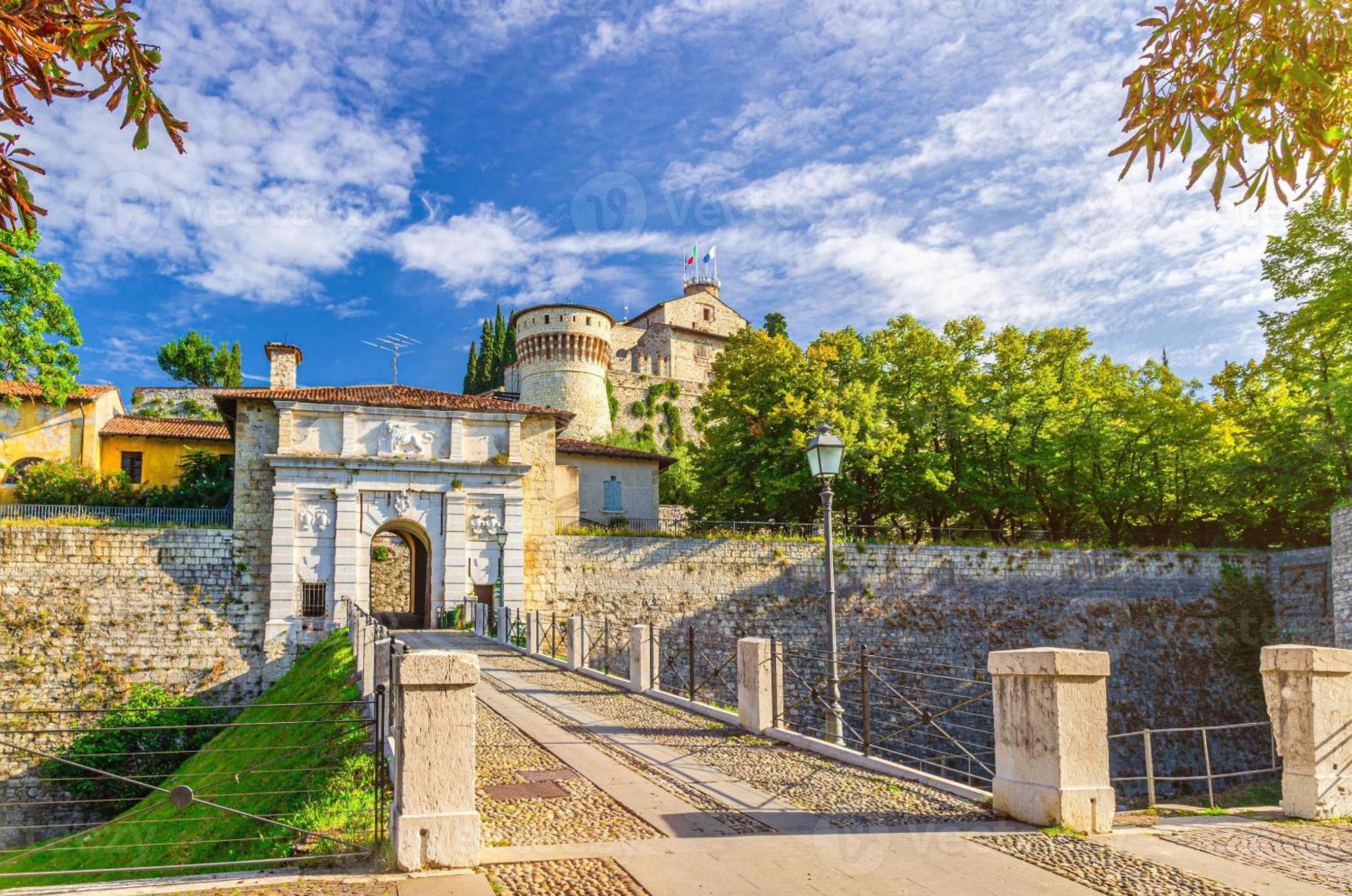 Bed and Breakfast Capitolium Ad à Brescia Extérieur photo